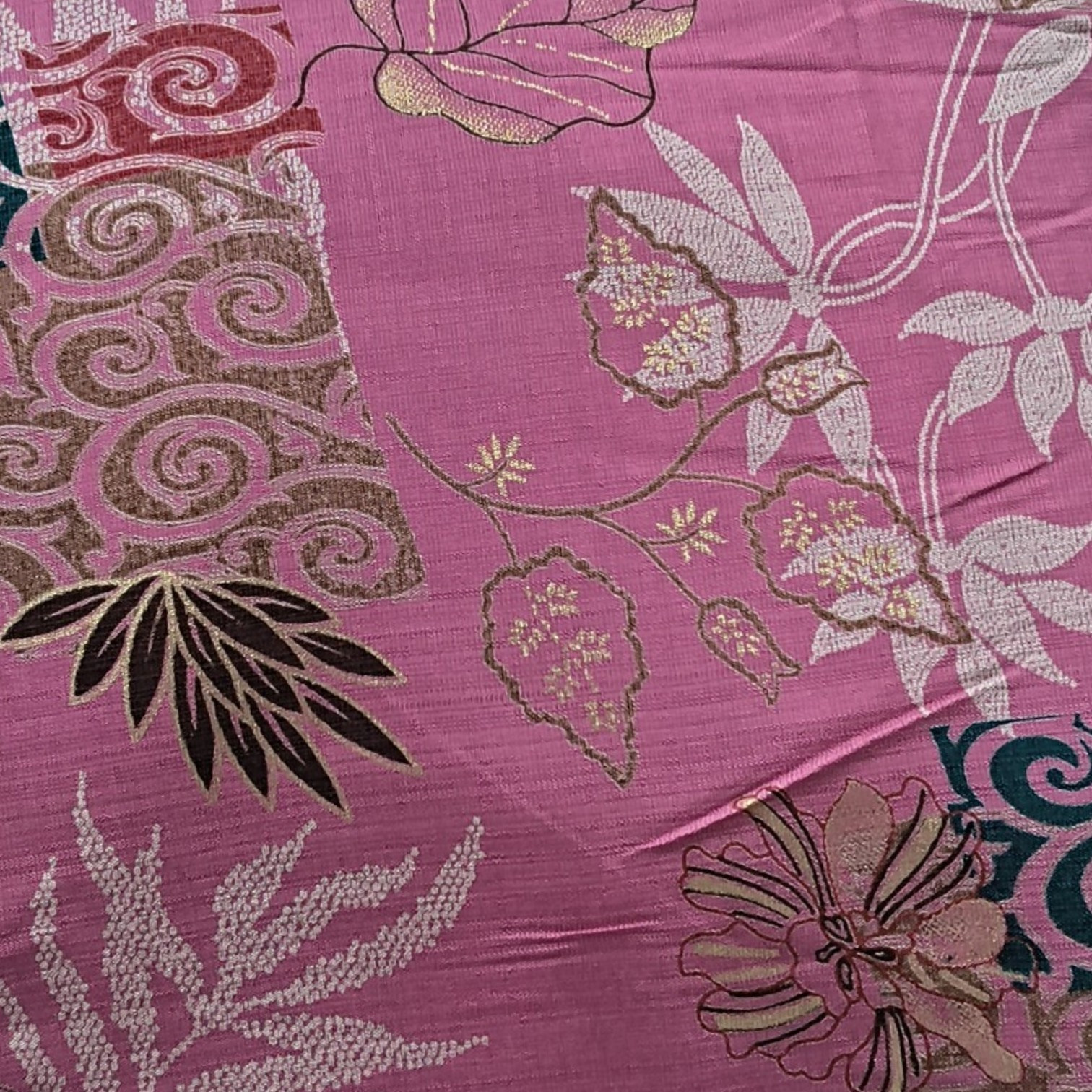 Floral Printed Cotton Cloth  Materiel Natural Running Fabric For Women. Width 58 Inches. CordSet/Kurta/Blouse/Palazzos/Nighty/Tunics/Top/Maxi. Rs.199/Meter.