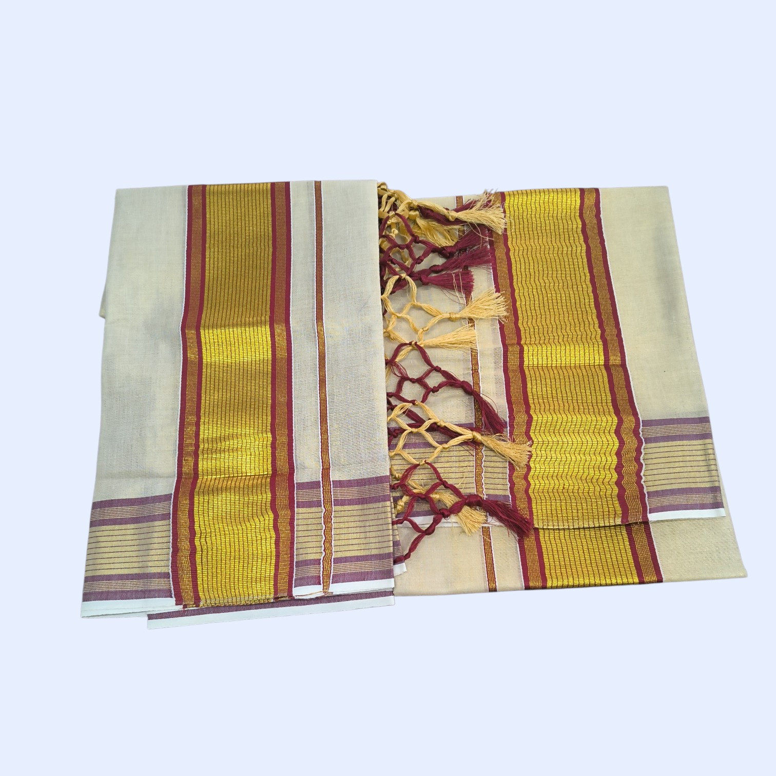 Womens  Kerala Onam traditional Kasavu Set Mundu  /Cotton Kasavu Set Mundu